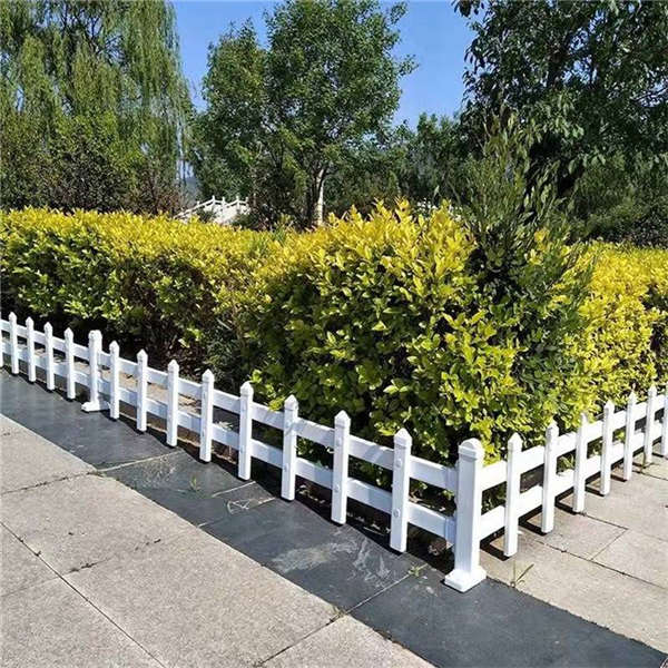 白色塑料花池柵欄 庭院PVC塑鋼籬笆 學校校園花草裝飾圍欄